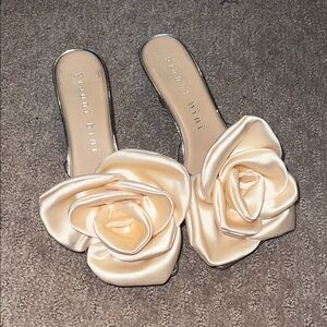 Gianni Bini Cream Satin Rose Mules